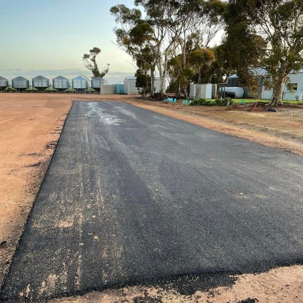 bitumen driveway