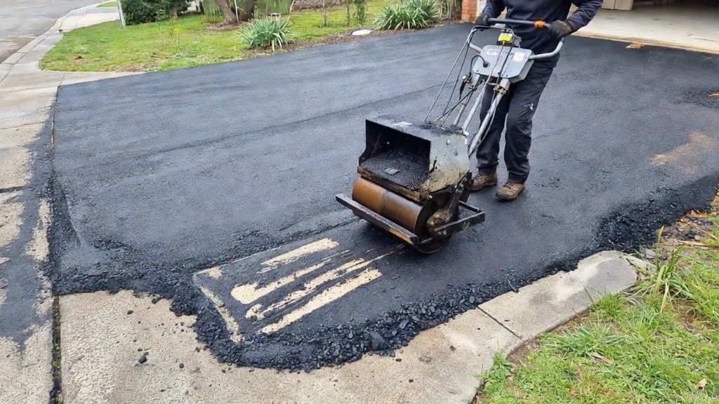 asphalt driveway repair feature image